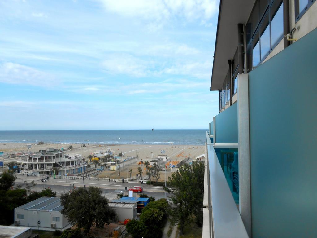 Artis Appartamento Rímini Exterior foto